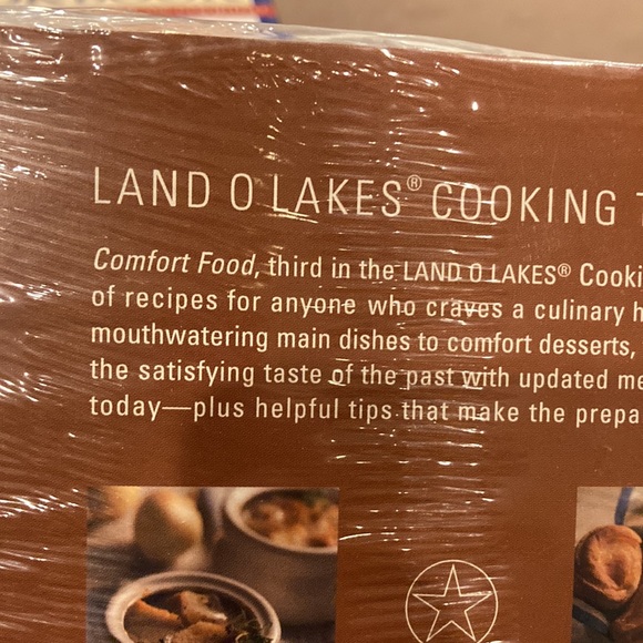 🌻 Comfort Food cookbook NWT - Picture 5 of 9